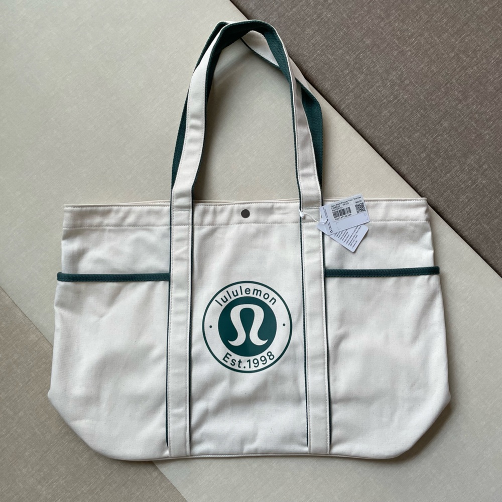 Lululemon Daily Multi-Pocket Tote Bag Canvas 20L